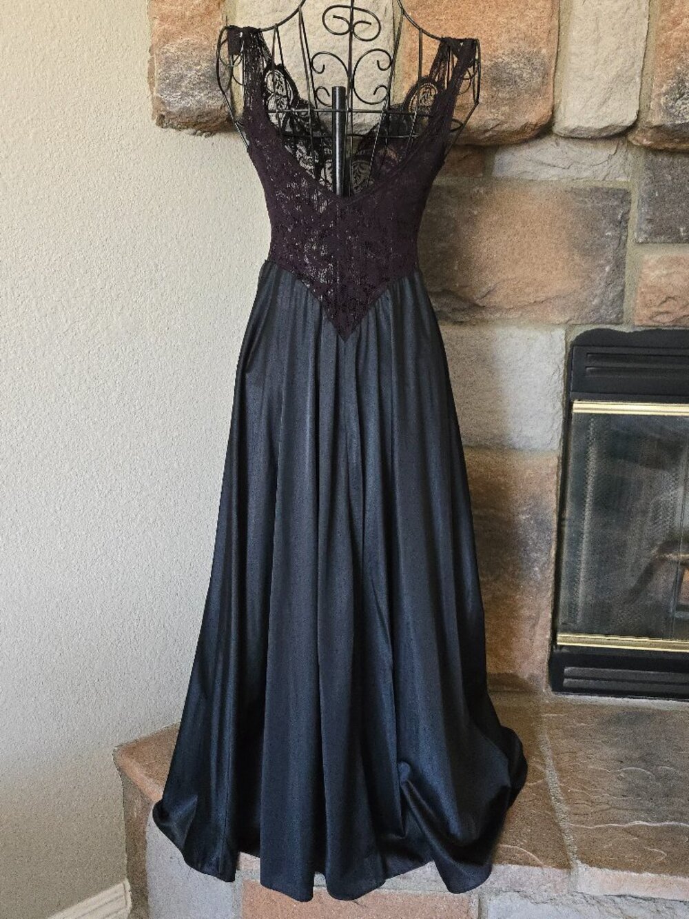 Vintage Olga Black Lace Maxi Slip Dress - Picture 6 of 11